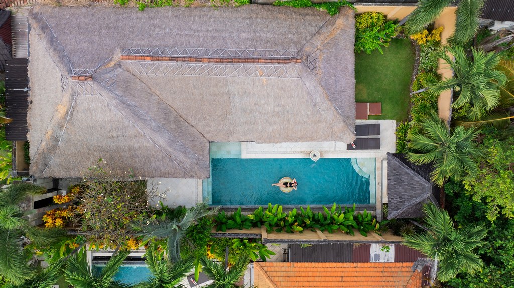 One Bedroom Kembang Kertas The Maya Seminyak Villas